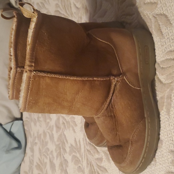 LL.Bean size 6 super comfortable and warm used but in good condition - Picture 2 of 7